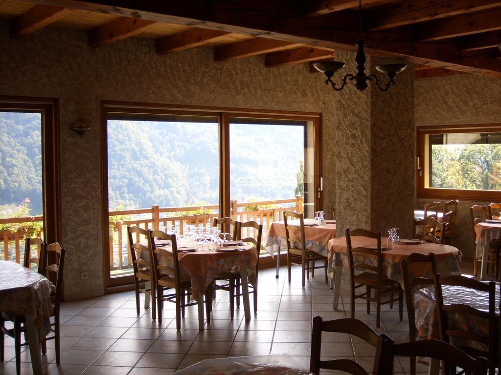 Ferme Auberge Du Bessard Allevard Dış mekan fotoğraf